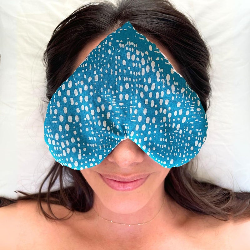 stillnus Weighted Heart Eye Pillow with Organic Lavender & Flaxseed – Relaxation Gift for Women, Meditation Tool, Mindful Rest, Cooling Eye Mask, Wellness Self-Care Kit - Image 2